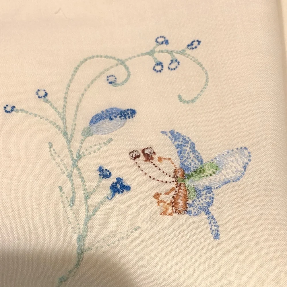 Embroidered Cream and Blue Tablecloth Set
